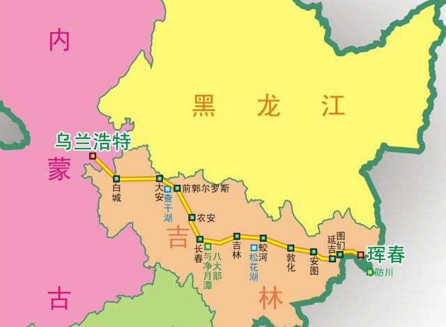 302国道,起点吉林珲春,终点乌兰浩特,全程1090千米!