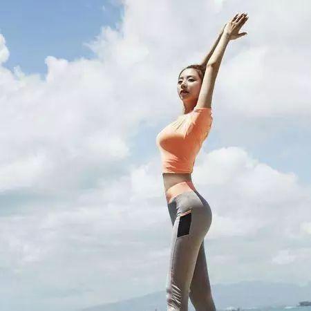 腿粗v瘦腿?瘦腿方法的最快瘦脸打眼镜脸痒钟为什么女生和肿图片