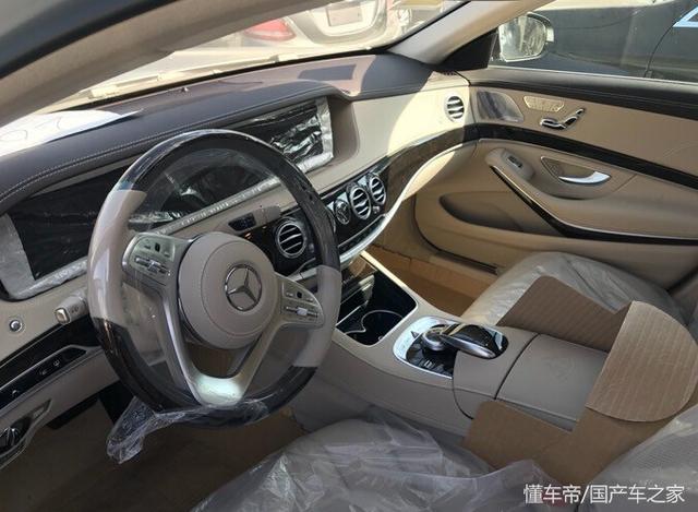 2021款迈巴赫s450内饰,2021款迈巴赫s450新款 18款奔驰迈巴赫s450首提,定制米色内饰搭银色车身,全国仅此一台