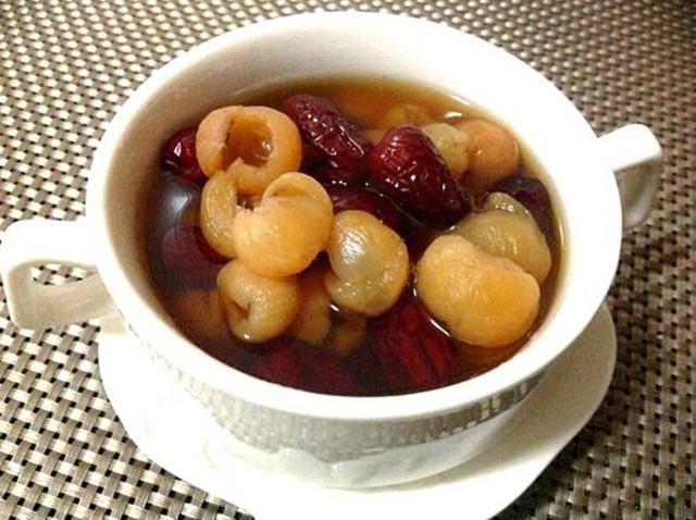 (2)桂圆红枣汤——补血益气