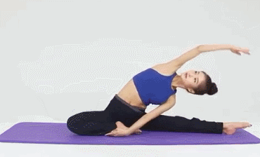 红毯女星争奇斗艳 制胜法宝却始终离不开纤细手臂!