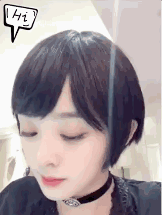 张含韵变短发萝莉?这些年资源太虐的她在忙啥?