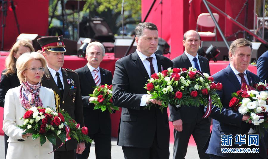 拉脱维亚纪念国家恢复独立28周年