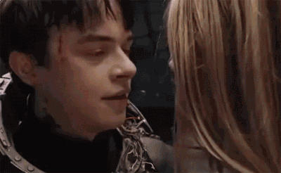 搞笑gif:就是你要跟我女儿相亲?