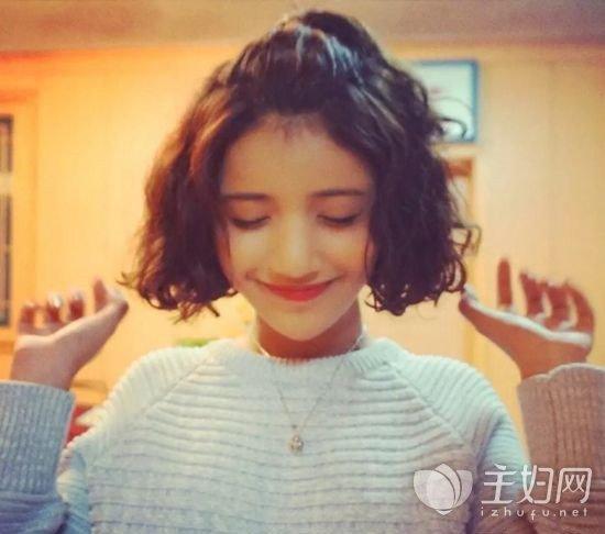 泡面头发型图片3