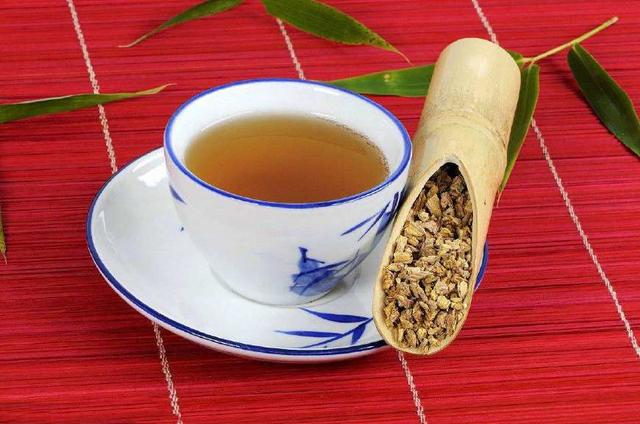 1,陈蒿茶 【来源】验方 【配方】茵陈蒿,白芍,大枣各100克,山栀子50