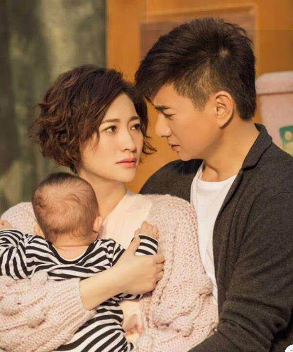 男月嫂更能帮产妇疏解情绪？产后抑郁，原因不只是“激素”