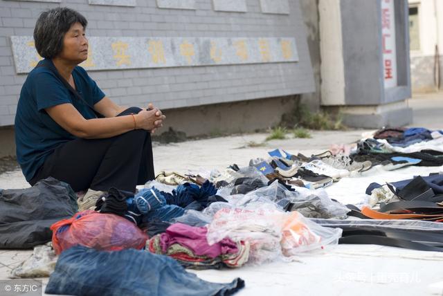 你会给宝宝穿别人的旧衣服吗？宝妈：哪怕孩子全身地摊货，也不要
