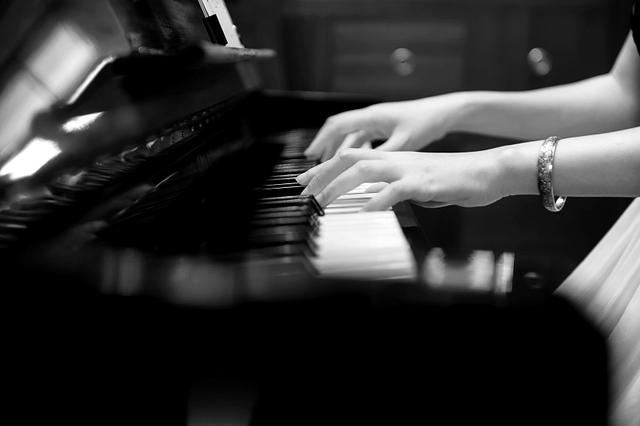 成长过程中，宝宝退却了，想放弃，家长这样回答可能改变宝宝一生