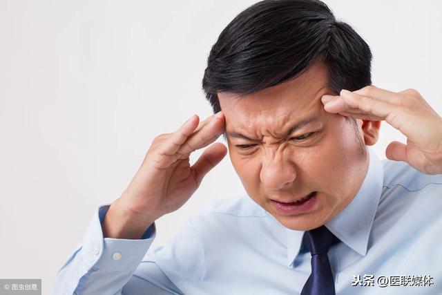 偏头痛一发作,吃不好睡不好?医生:主要以这一方式治疗