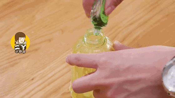 560_315 gif 动态图 动图