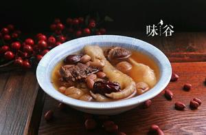 Making Chicken Feet This Way Is So Delicious, You’ll Eat Them Down to the Bone!