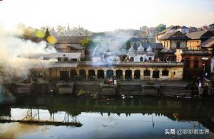 Exploring the Mysterious ‘Burning Temples’ in Nepal: A Journey Through Life and Death