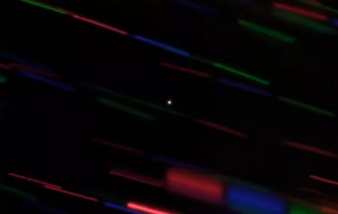 太平洋电脑网：天文学家捕获地球“临时”迷你卫星的彩色图像