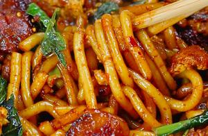 Sausage and Potato Vermicelli, Chewy and Delicious with Rich Flavors - An Easy Home Meal