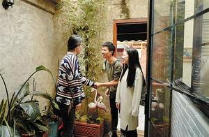 Appreciation of Chinese Female Airbnb Homeowners: Unique Guest Reception Practices