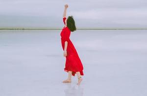 Psychological Test: Choose Your Favorite Red Dress, Test If You Are an Angel or a Devil's Heart