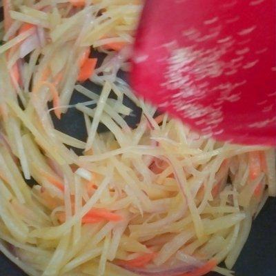 记住这几个小技巧，做出来的素炒三丝才不会失败