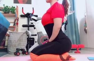 90s Girls' Iron Pushing Workout Leads to Weight Gain from 100 to 110 lbs, But Their Charm is Amplified