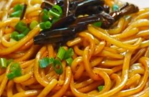 The Most Authentic Recipe for Scallion Oil Noodles: Strong Noodles, Rich Scallion Flavor, Simple Method
