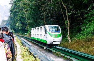 In Hunan Province, You Can Take a Small Train to This Scenic Area to Go Up the Mountain, with Unparalleled Scenery, Becoming the Favorite of Tourists