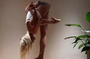 At 30, She Just Started Yoga Because Sharing Yoga Became a World-Class Viral Sensation – How Did She Do It?
