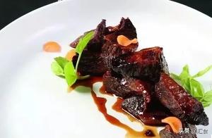 Crispy Beef, Homemade Mixed Grain Tofu, Ginger Pork Hand