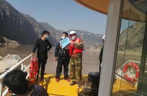 First Luxury Cruise Ship Launched in Han City to Operate in Longmen Gorges Scenic Area