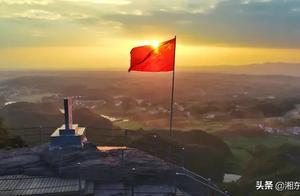 Old Home Liuyang, Hunan – Scenic Mountains, Beautiful Landscapes, and Vibrant Economy