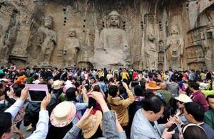 Foreign Tourists Confused: 'What is Chinese-Style Tourism' Like? Why are Chinese People So Obsessed?