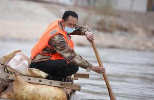 Baiyin, Gansu: ‘Raftmen’ Return to Work