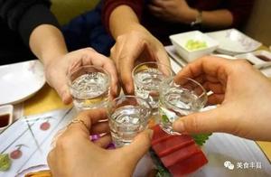 Do You Know What Dishes to Eat with Alcohol for People from Fengxian? Let's Go to K Point Tonight~