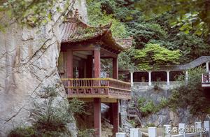 The Most Complete Moye (Cliff) Stone Carvings of China: 'Xi Xia Song,' Recording the Difficulties of Opening the Sichuan Road