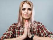 Instead of envying others, acknowledge yourself; cultivate a humble heart, and happiness will naturally come.