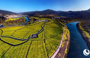 Beautiful Yunnan: Aerial Shots of Golden Mantis River