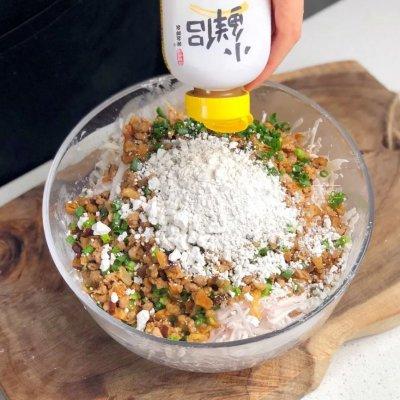 自从学会香芋丸子，家里就我掌勺了