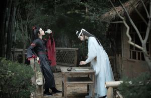 The Rain of Qingming Festival is like a Vintage Wine, Allowing Us to Taste the Flavors of Life and Death and Reflect on Deep Longing.