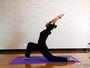 Simple Crescent Pose Yoga: Easy to Do at Home!