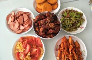 Sharing My Home Lunch, Too Greasy