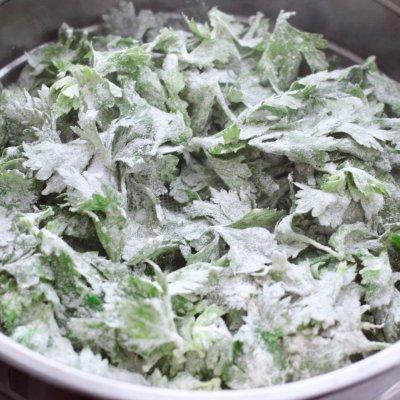 #一起加油，我要做A+健康宝贝#粉蒸芹菜叶