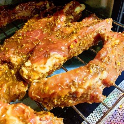 人气特色菜烤猪肋排，总有一款你所爱