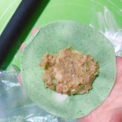 在家做酸菜翡翠饺子，比买的更好吃