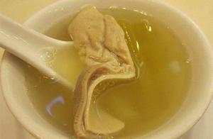 Spring Cold and Rain, Spring Warm and Rain: Spring Season Needs Stomach Care, White Pepper Pig’s Belly Soup – Warming the Stomach and Dispelling Cold and Dampness
