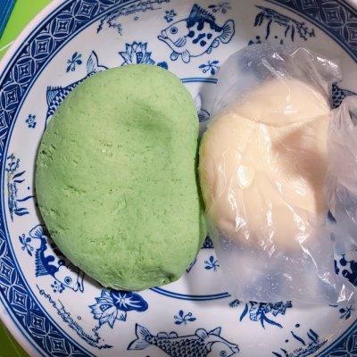 在家做酸菜翡翠饺子，比买的更好吃