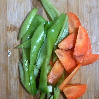 最常吃的家常菜，还属「东北名菜」溜肉段最诱人