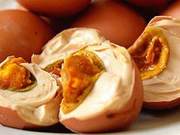 Salt Eggs: Don't Just Add Salt, Add 3 More Steps for Oily, Sandy, and Delicious Eggs