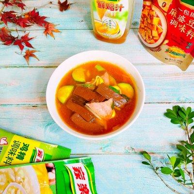 #太太乐鲜鸡汁芝麻香油#血汤一锅二吃