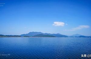 Explore the Beautiful Thousand Island Lake and Savor Local 'Braised Fish'