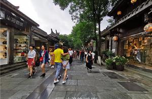 Northern Tourists Stunned by a Unique Food in Wanjangxi Alley: Chengdu People Are Too Good at Eating