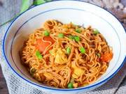 Husband's WeChat Moments Showcasing Dinner, Fans Complain: 'Eating this will make you 'hungry''